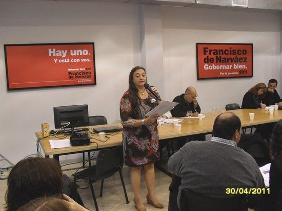 Mónica Brown Mónica Brown