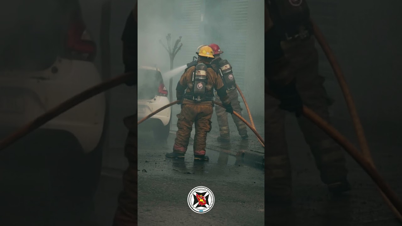 Bomberos: incendio de auto