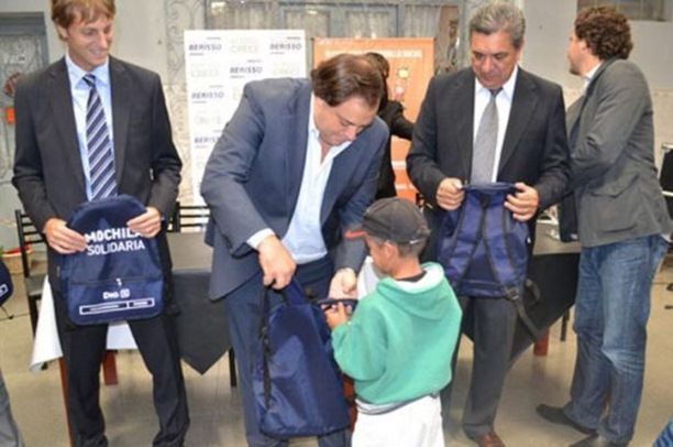 MochilaSolidaria-2012