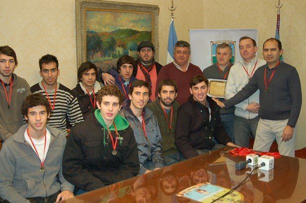 Equipo-Quilmes-Campeón-2012