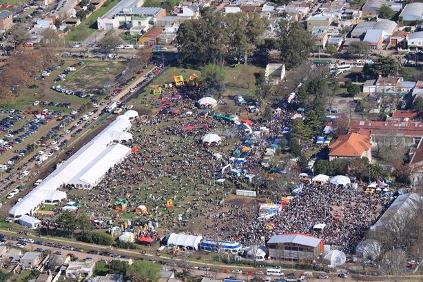 AereasFiestaSalame2012IMG_5093