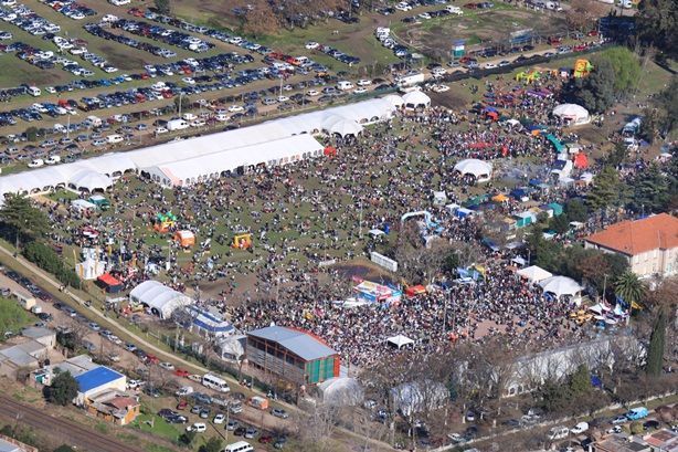 AereasFiestaSalame2012IMG_5096