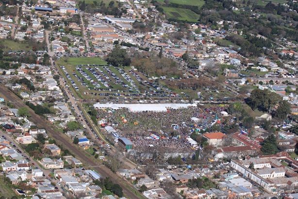 AereasFiestaSalame2012IMG_5098