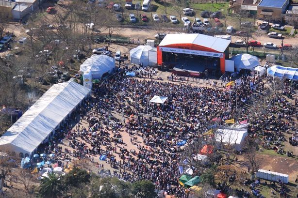 AereasFiestaSalame2012IMG_5103