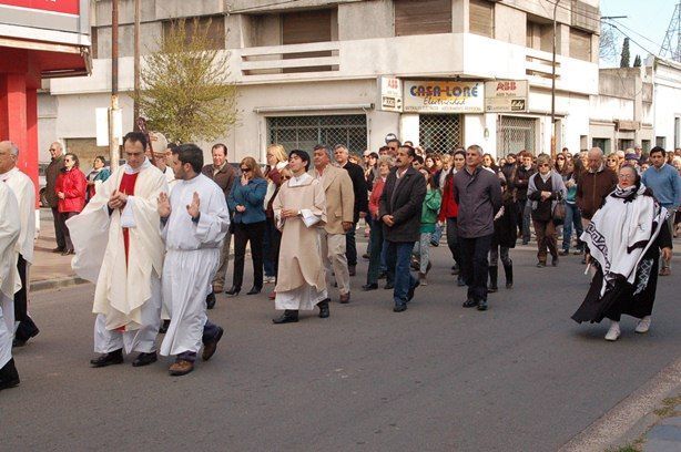 Procesion-virgendelasmercedes-2012 (2)