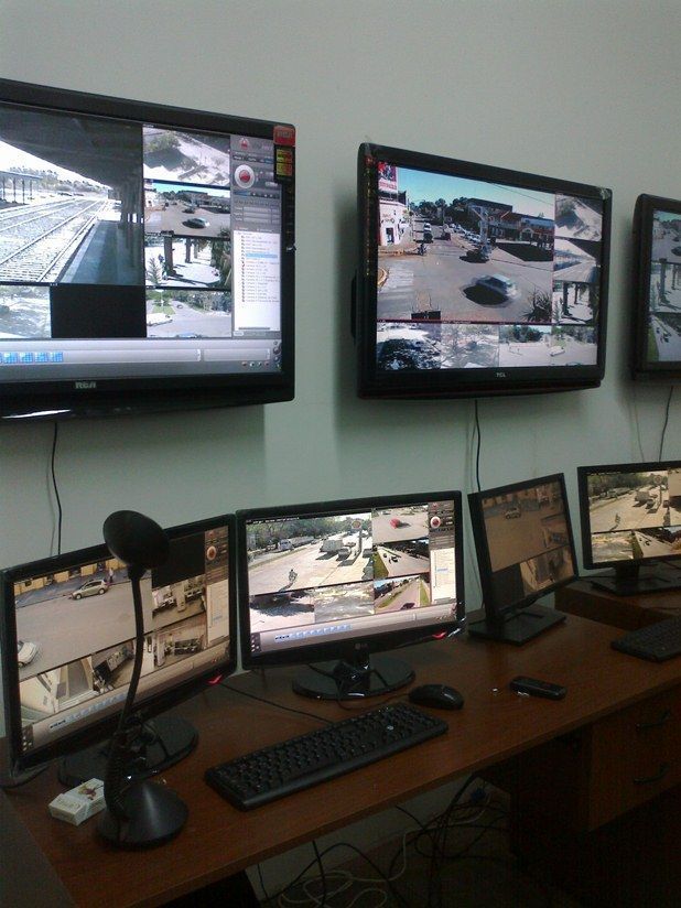 Monitores - Mercedes - Dirección de Seguridad