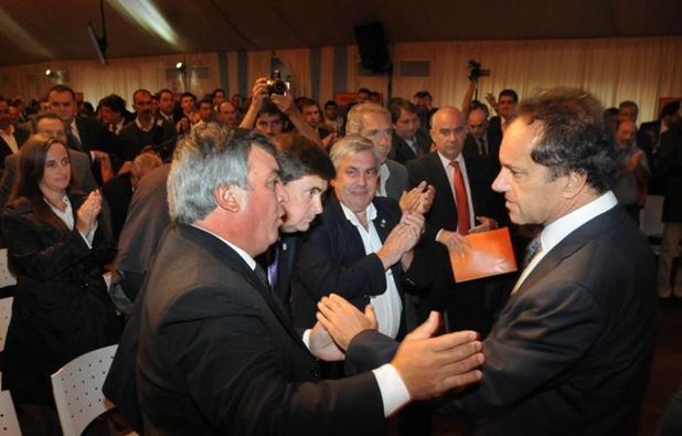 Selva junto a Scioli