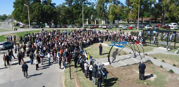 Acto Monumento al Soldado