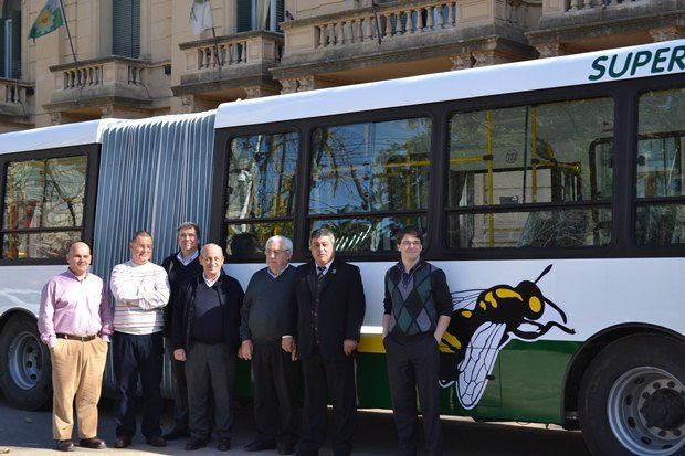 Agrale presentó nuevo micro