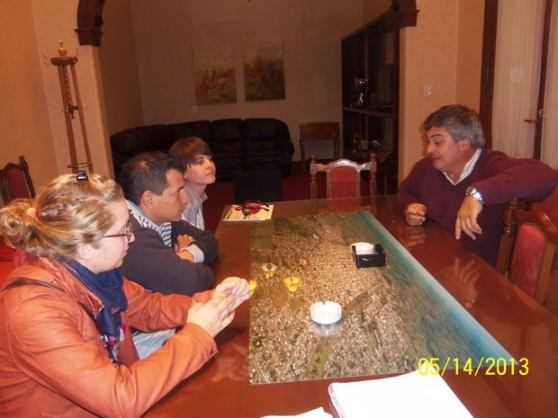 Selva con jóvenes de los Robles