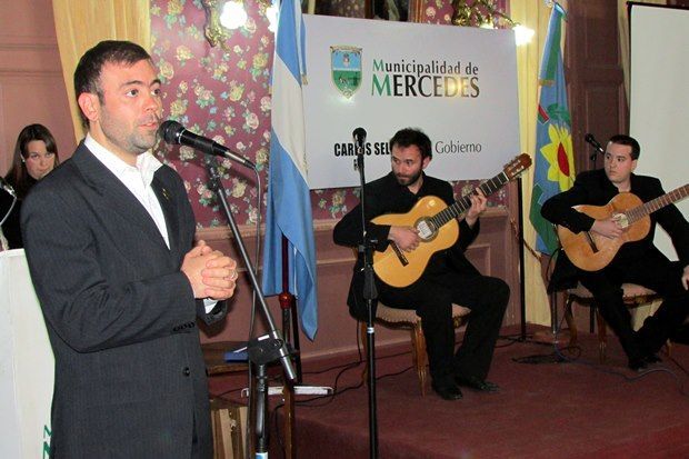 CienAñosnoesNada-NahelFusco