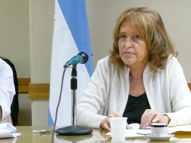 Dra. Adriana Puiggrós