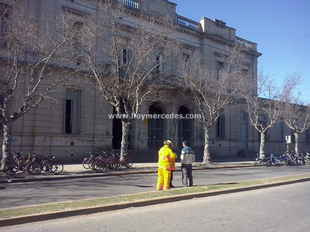 EscuelaNormal-AmenazaBomba-III