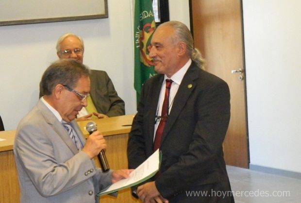 ArizioAsunción-2013012