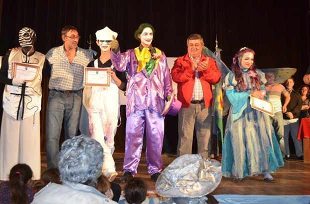 Estatuas vivientes mercedes 2014