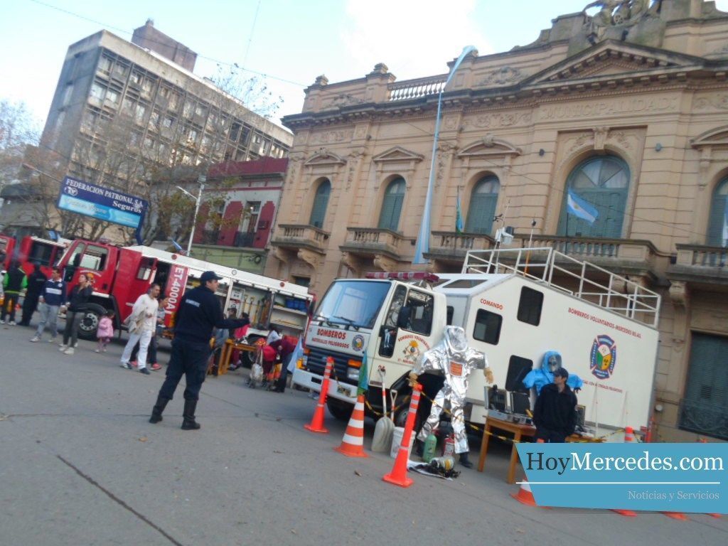 Bomberos-Expo-2014 (48)