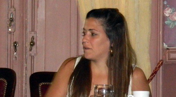 NelaArenillas-Concejal-FrenteMercedino