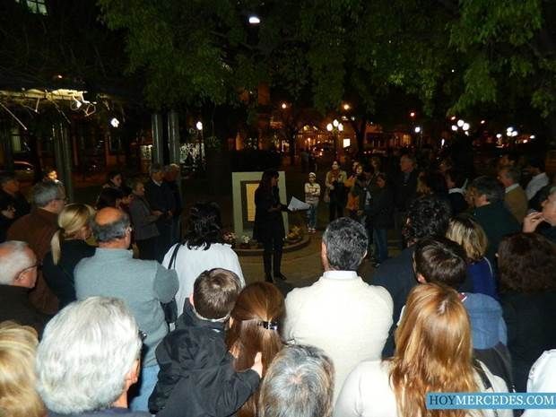 PlacaDDHH.27.09.2014DSCN9072