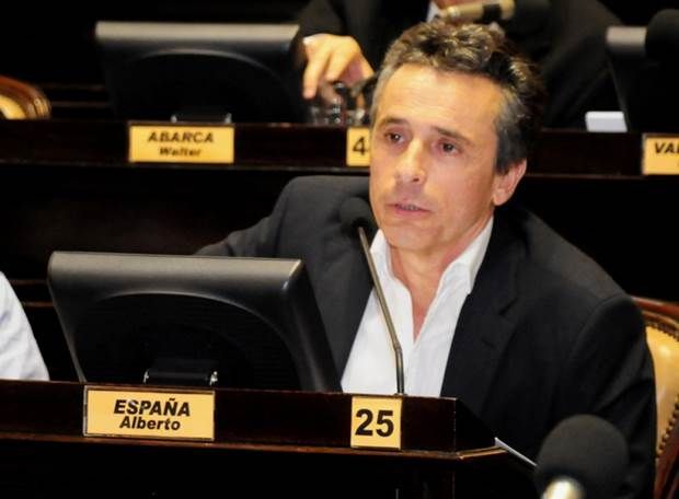 Alberto Cucho España, Diputado Frente para la Victoria alberto-cucho-españa