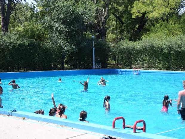 pileta-parque-mercedes