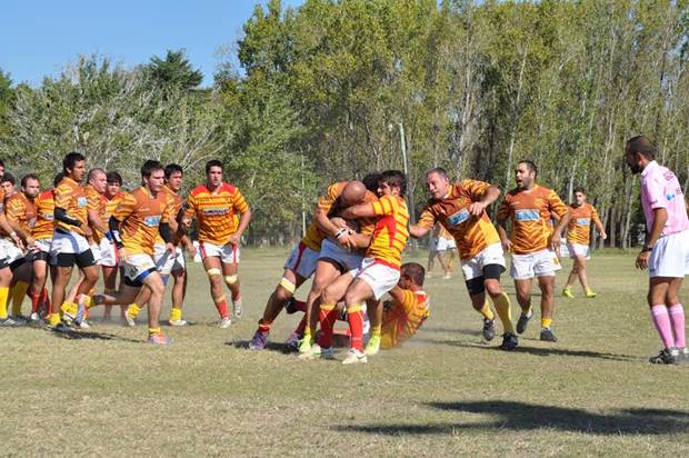 Mercedes-RC-vs-SanAndres