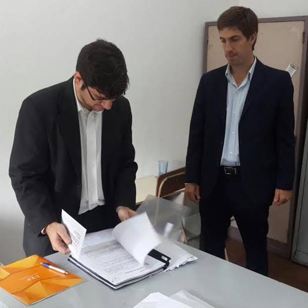 Juan Ustarroz Ustarroz-Playoneseudcativos