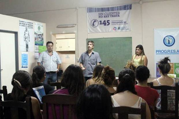 becas-frentemercedino