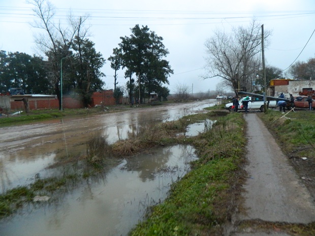 620-inundacion-13.08.15-mercedes001