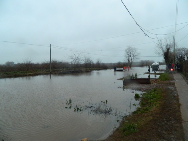 620-inundacion-13.08.15-mercedes010
