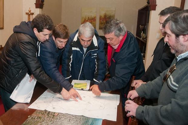 Anibal Fernández, Wado De Pedro, Carlos Selva, Juan Ustarroz, inundación 2015 wado-selva-fernandez-ustarroz-salomone