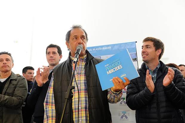 Daniel Scioli en Mercedes scioli.depedro-ustarroz-10.2015.