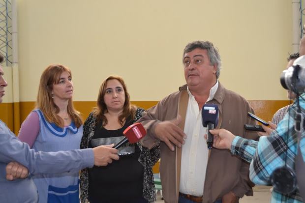 Selva recorrió el Jardín Nº 903 selva-jardin