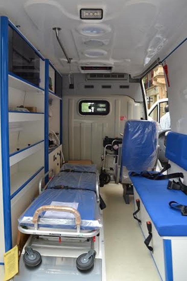 ambulancia-ustarroz-2016-1