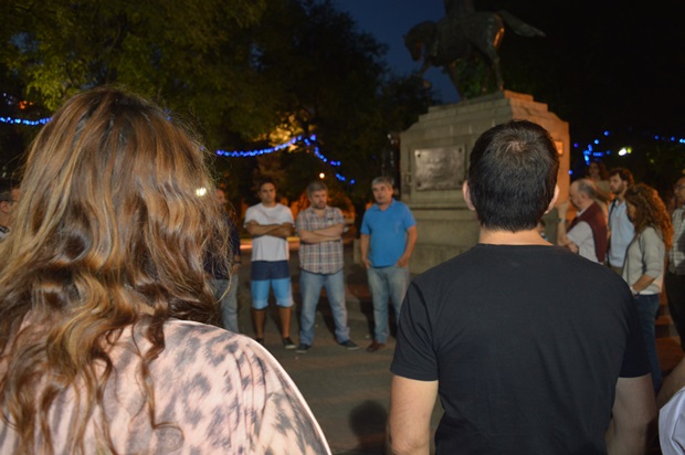 Asamblea en Plaza San Martín 