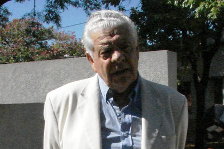 El Dr. Portesi destacó la relación entre Alfonsín y los políticos mercedinos de todos los partidos