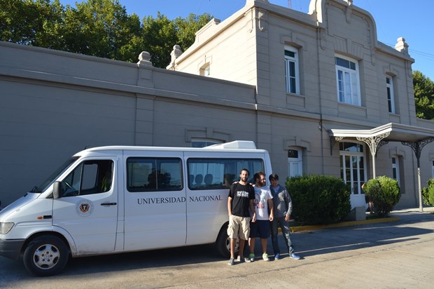 Murga de la Ribera, partiendo hacia UNLu