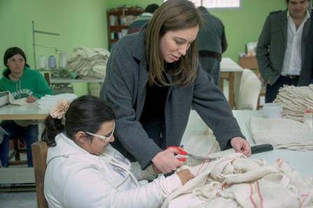 La gobernadora Vidal, visitó el Taller Protegido Centro de Apoyo al Discapacitado (CADI) de Navarro.