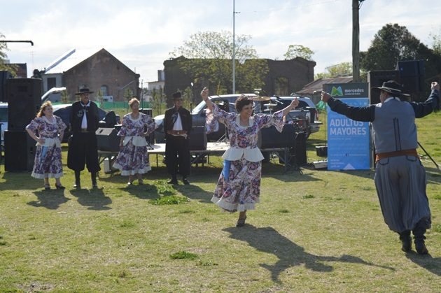 trocha-adultosmayores039