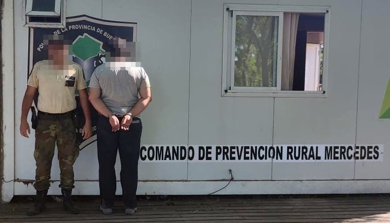 Policía Mercedes, intento de usurpación