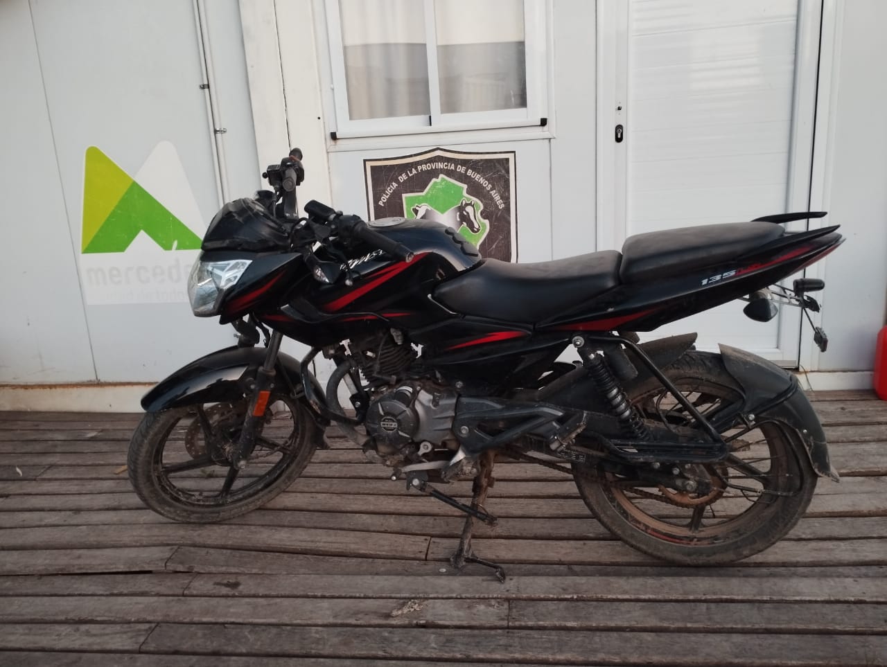 Recuperan dos motos robadas