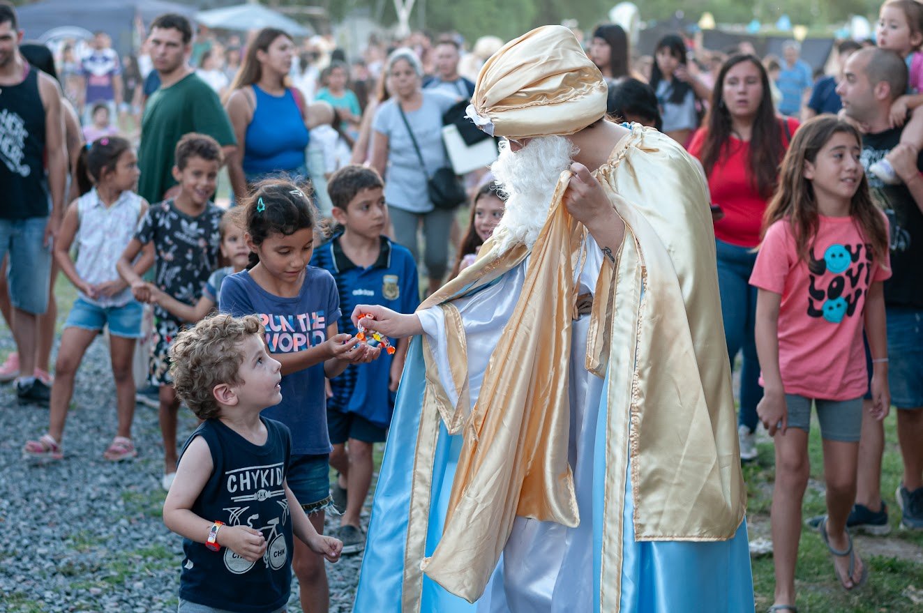 Reyes en Estación Juego - Mercedes