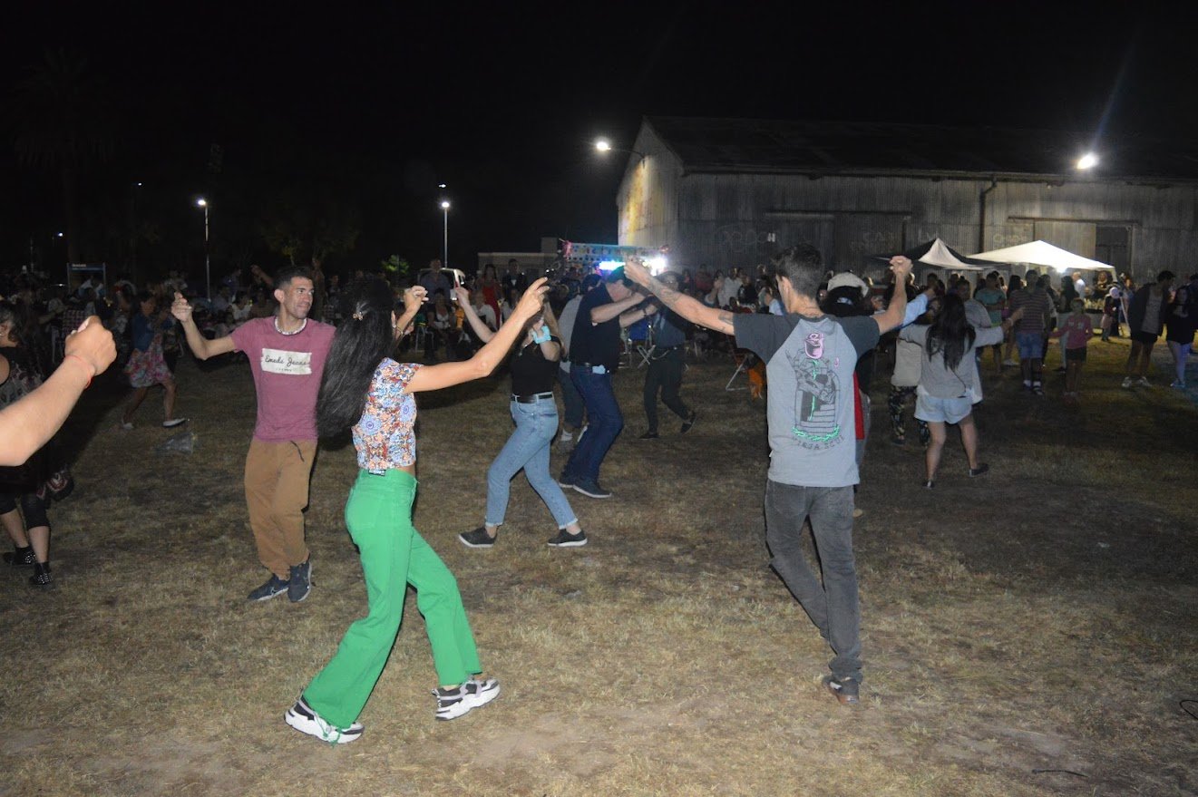 Fiesta Aniversario Gowland