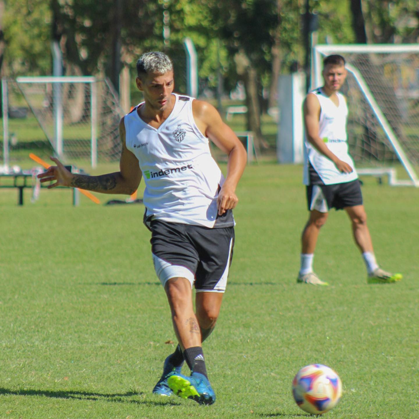 Club Mercedes vs Cambaceres por la tercera fecha de la primera C