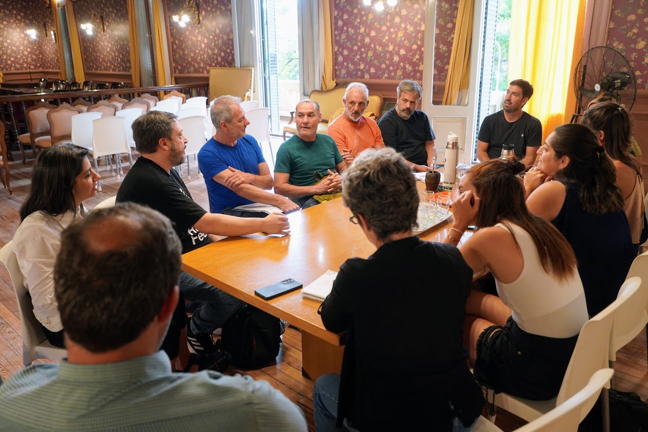 Fundación Orsai y Municipalidad de Mercedes trabajan y planifican construir una universidad vinculada a la literatura y la filosofía