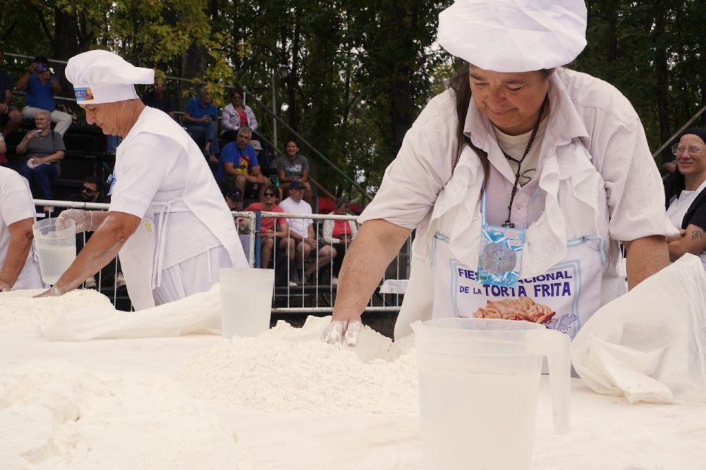 Exitosa primera jornada de la 24° Fiesta Nacional de la Torta Frita