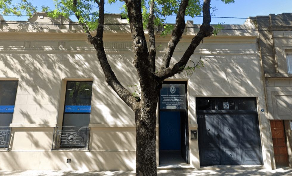 Gobierno aumenta hasta un 300% el registro del automotor en nuevos y usados