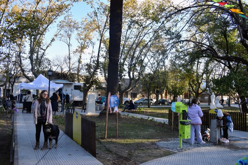 Excelente acompañamiento en el 2° Festival Mascotero en plaza San Luís