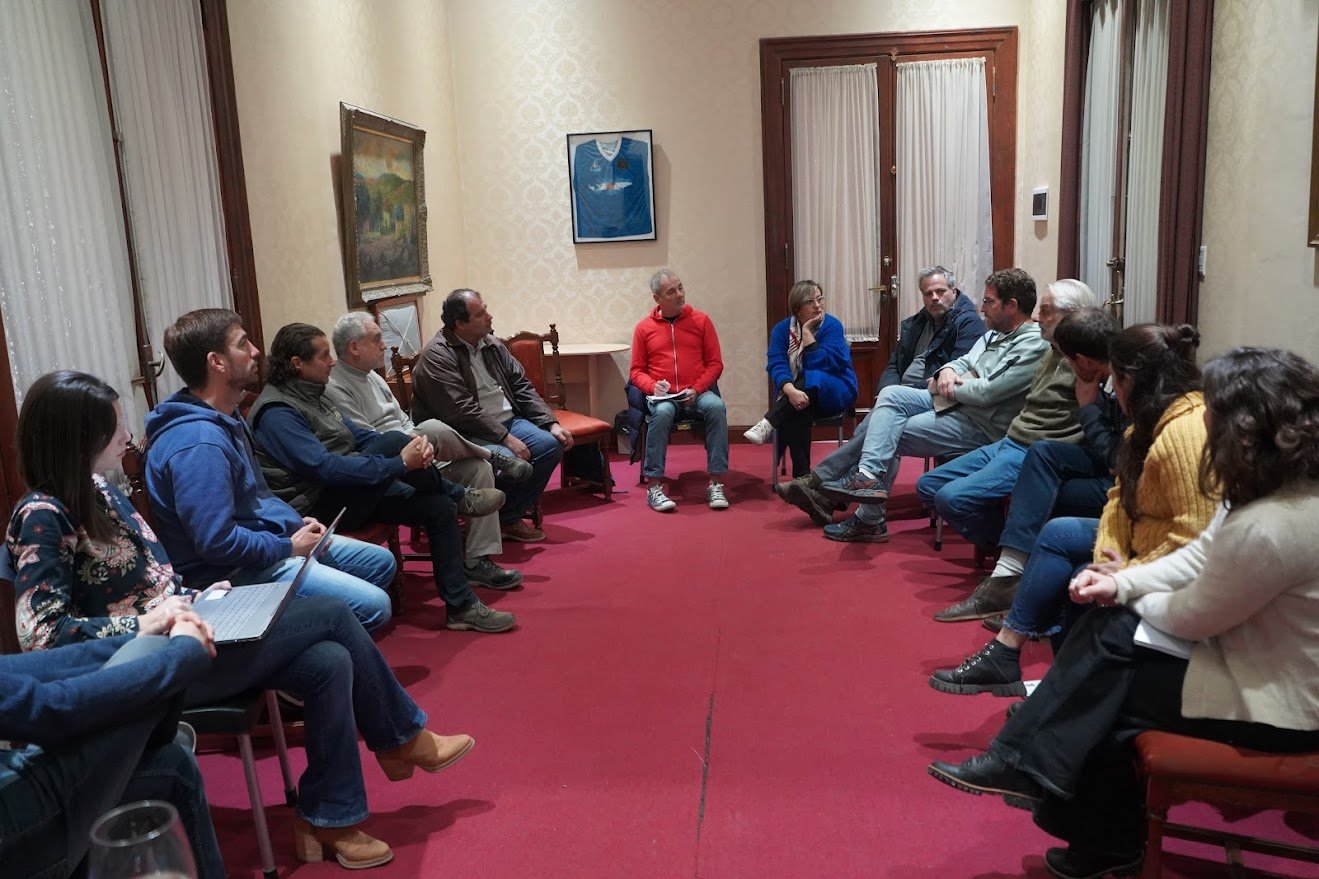 El municipio expuso ante la oposición un completo informe del programa Lotes con Servicios