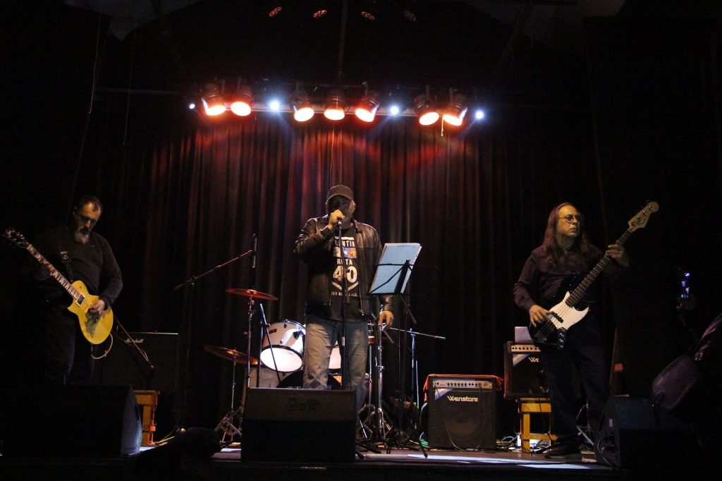 El Rock sonó fuerte en otra edición del “Rock en el Galpón”