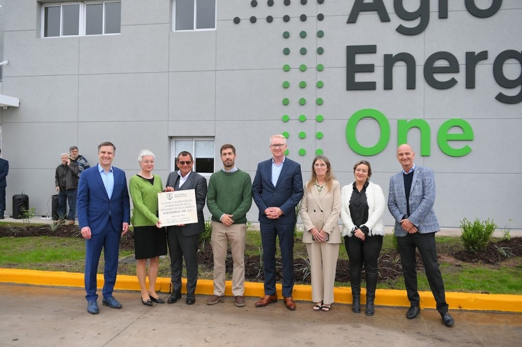 Se inauguró la fábrica de Agroenerie One S.A en Mercedes